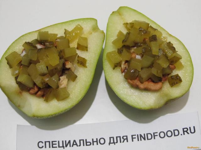 Салат из груши с орехами рецепт с фото 6-го шага 