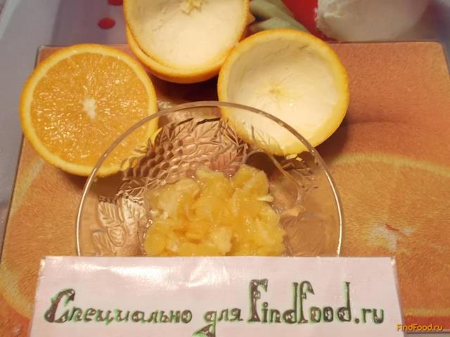 Салат фруктовый с шоколадом в апельсиновых корочках рецепт с фото 2-го шага 