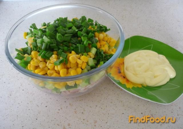Быстрый салатик с кукурузой рецепт с фото 6-го шага 