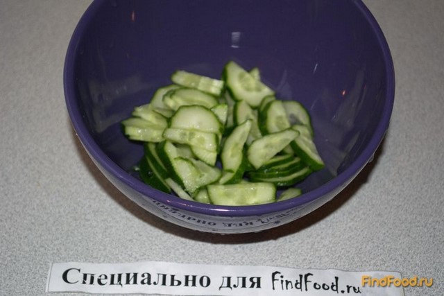 Легкий салат с редисом и курочкой рецепт с фото 1-го шага 