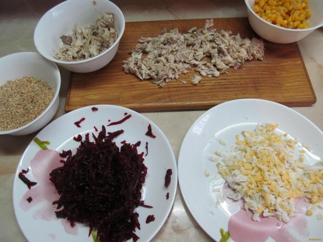 Салат с курицей и маринованной тыквой рецепт с фото 4-го шага 