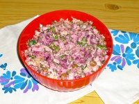 Рыбный салат со свеклой рецепт с фото