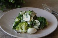 Салат из брокколи с яйцом рецепт с фото