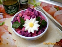 Свекольный салат с килькой рецепт с фото