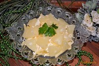 Салат с груздями и ананасами