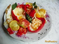 Яичница в болгарском перце с помидорами под сыром рецепт с фото