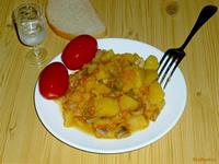 Тушеный картофель с капустой и грибами рецепт с фото