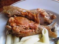 Жареная курица под чесночно-соевым соусом рецепт с фото