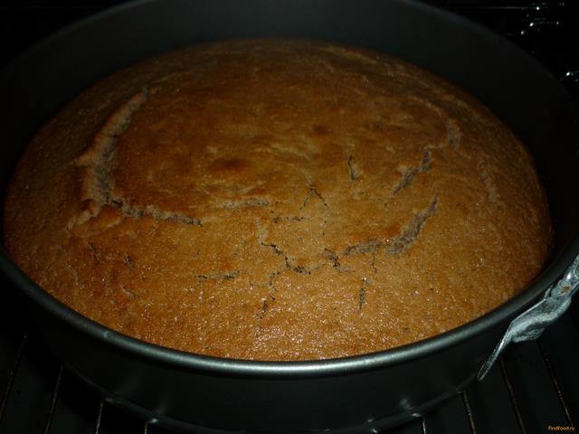 Постный бисквитный пирог рецепт с фото 7-го шага 