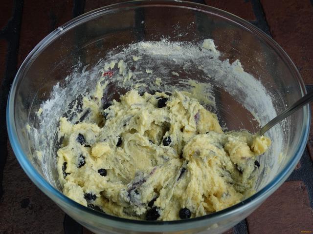 Кукурузно - черничное печенье рецепт с фото 7-го шага 