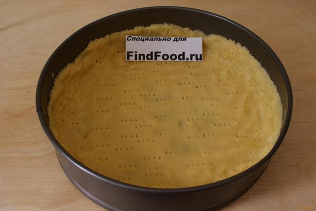 Ягодный пирог со сметанной заливкой рецепт с фото 5-го шага 