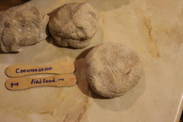 Ржаные лепешки с грибной начинкой рецепт с фото 6-го шага 