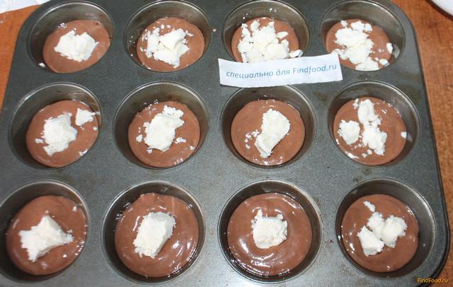 Шоколадные кексы с творожной начинкой рецепт с фото 6-го шага 