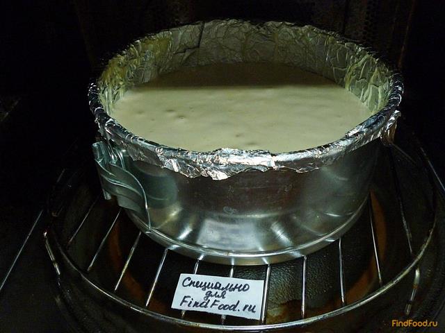 Бисквитный торт с клубникой рецепт с фото 7-го шага 