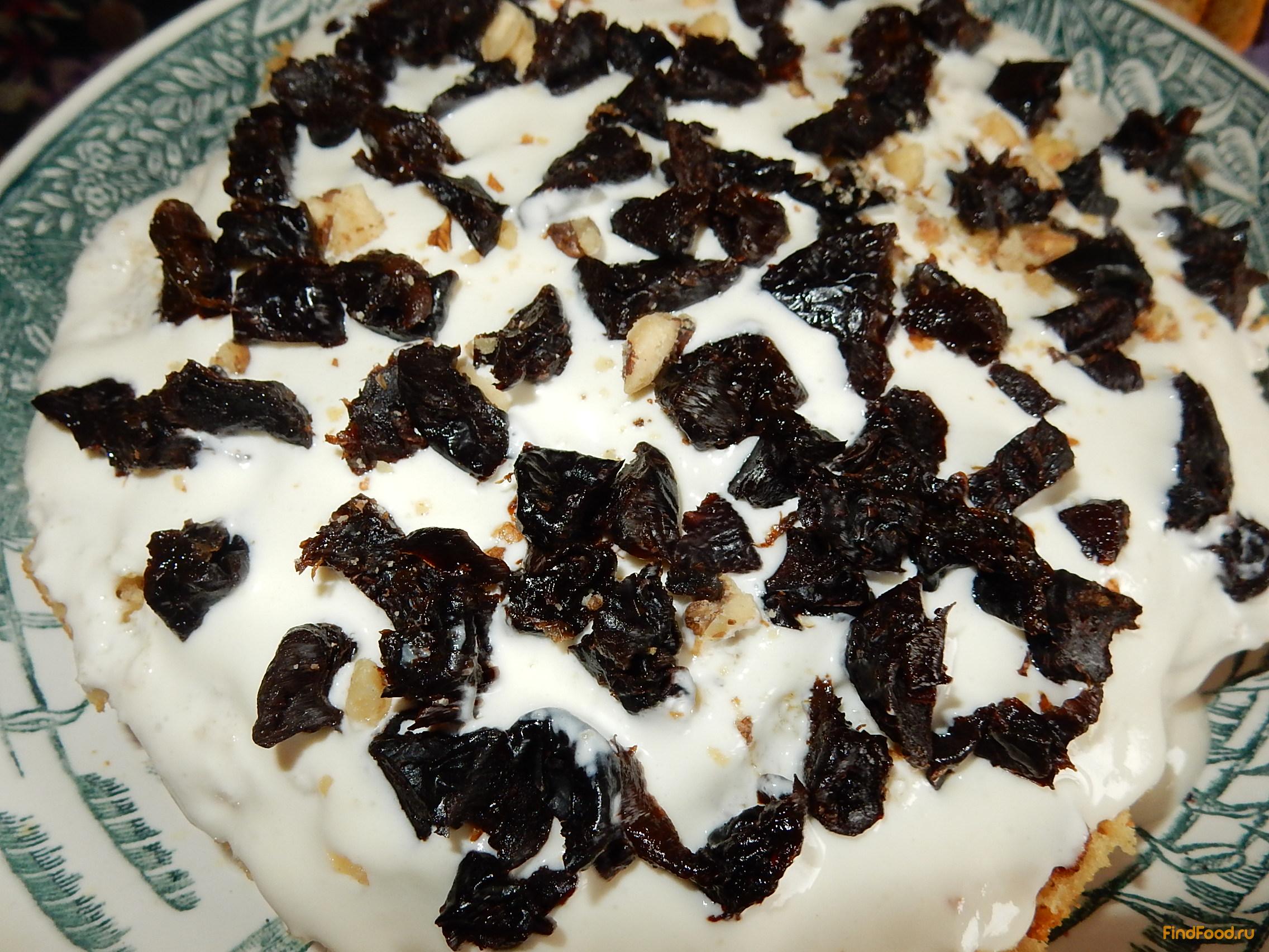 Тортик с черносливом и орехами рецепт с фото 16-го шага 
