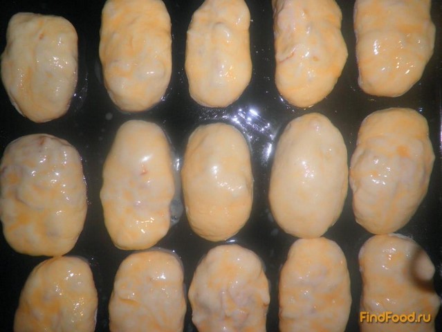Пирожки из дрожжевого теста с яблоками рецепт с фото 8-го шага 
