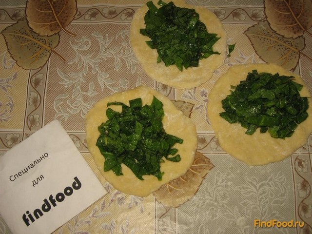 Жареные творожные пирожки с щавелем рецепт с фото 4-го шага 