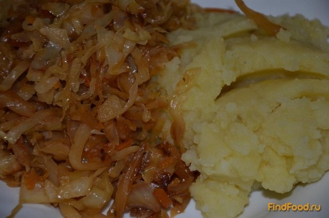 Пирожки дрожжевые с капустно-картофельной начинкой рецепт с фото 2-го шага 