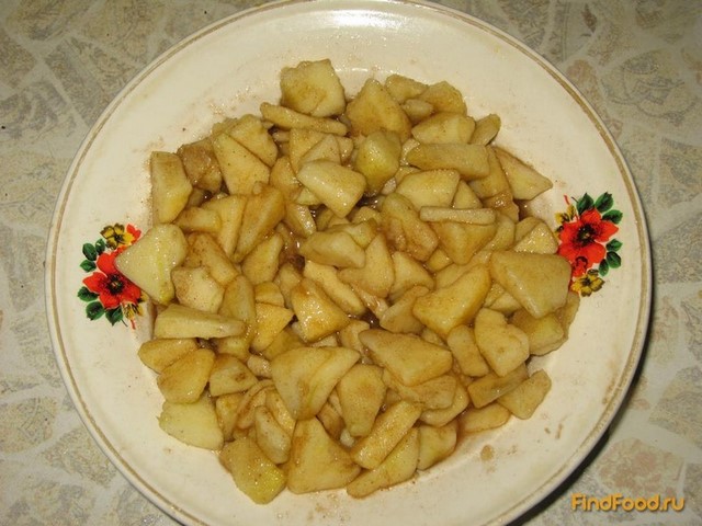 Яблочный слоеный пирог с корицей рецепт с фото 2-го шага 