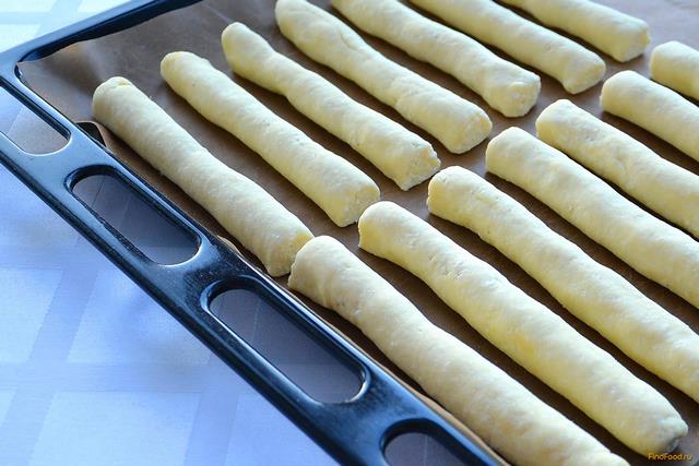 Творожное печенье Соленые палочки рецепт с фото 7-го шага 