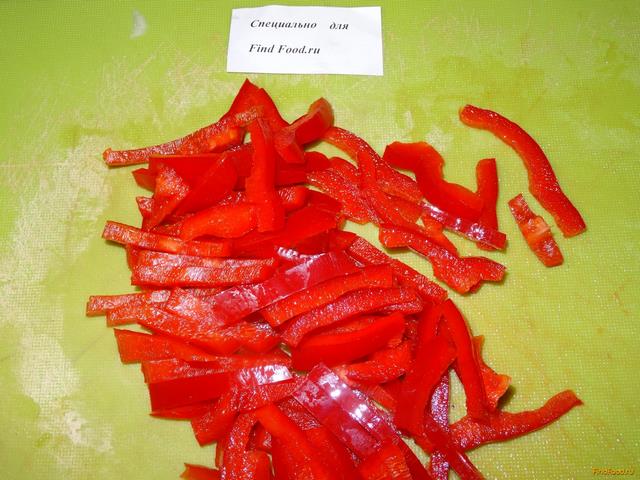 Жареная рыба с болгарским перцем в томате рецепт с фото 7-го шага 