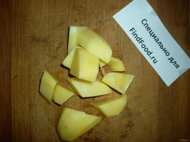 Запеченный картофель с шампиньонами рецепт с фото 2-го шага 