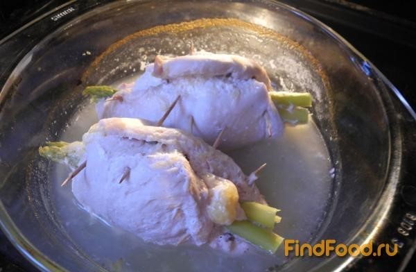 Курица запеченая со спаржей рецепт с фото 12-го шага 