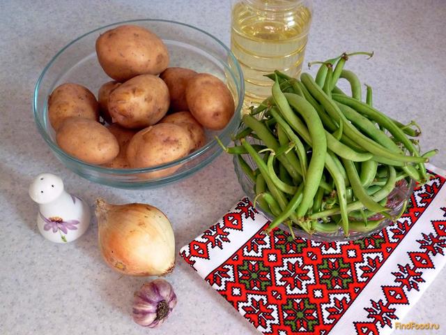 Жареная картошка со стручковой фасолью рецепт с фото 1-го шага 