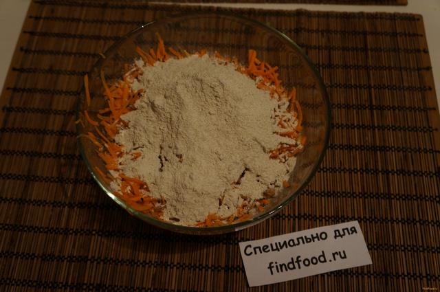 Морковные драники рецепт с фото 3-го шага 