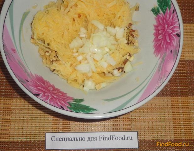 Картофельные котлеты с грецким орехом рецепт с фото 4-го шага 