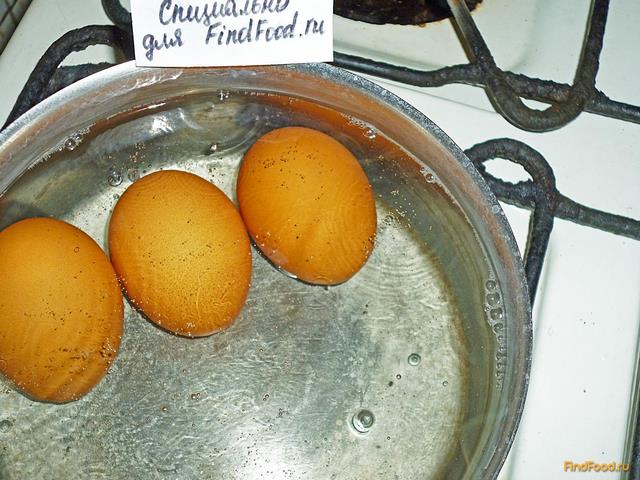 Хлебец из куриного фарша с яйцами рецепт с фото 2-го шага 