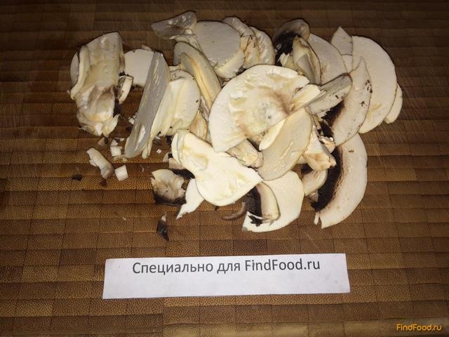 Паста с грибами в сливочном соусе рецепт с фото 4-го шага 