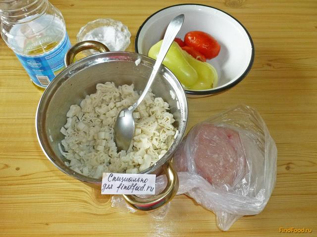 Макаронная запеканка с куриным фаршем и овощами рецепт с фото 1-го шага 