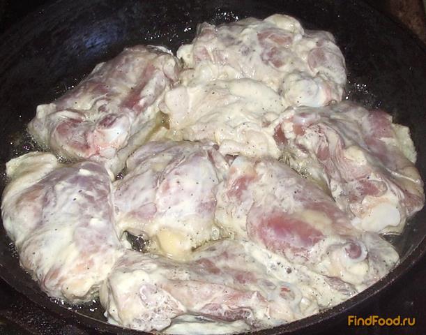 Куриные бедра под овощной шубой рецепт с фото 1-го шага 