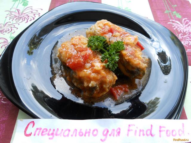 Рыба тушеная с помидорами рецепт с фото 6-го шага 