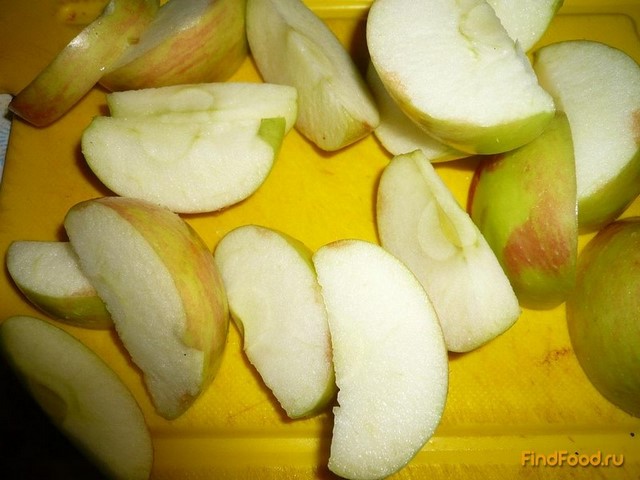 Куриные бедрышки с яблоками рецепт с фото 1-го шага 