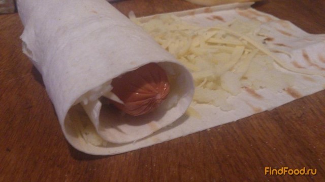 Сосиски в лаваше с картофельным пюре и сыром рецепт с фото 4-го шага