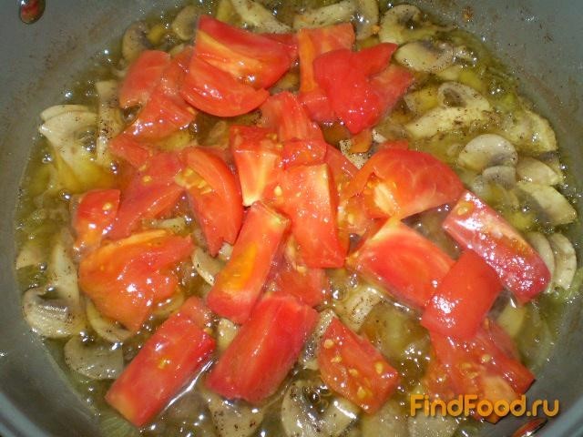 Лапша с томатно-грибным соусом рецепт с фото 4-го шага 