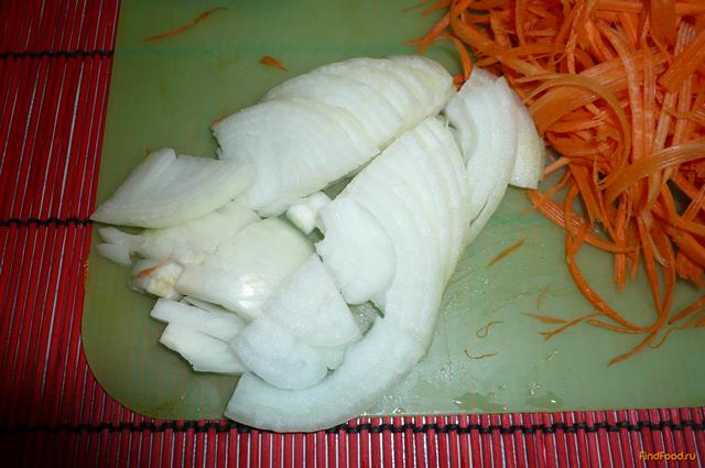 Курица тушеная с морковью рецепт с фото 7-го шага 