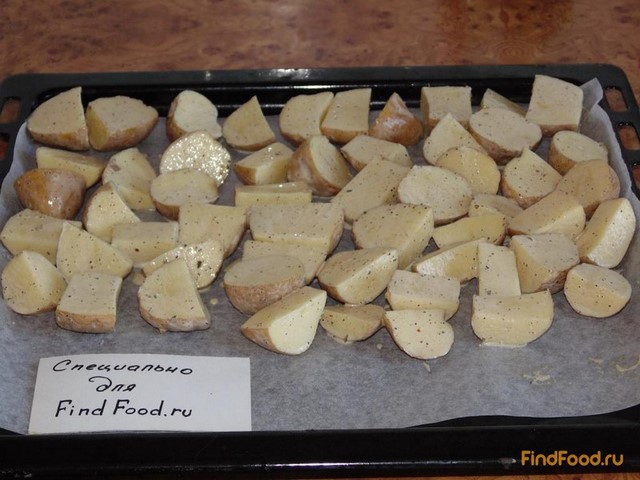 Запеченный картофель со специями рецепт с фото 5-го шага 