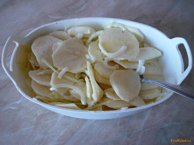 Картофель запеченный с луком рецепт с фото 5-го шага 