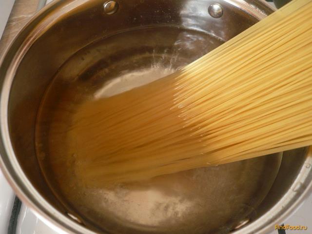 Спагетти с соусом из кабачка рецепт с фото 4-го шага 