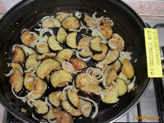 Жареный картофель с баклажанами рецепт с фото 6-го шага 