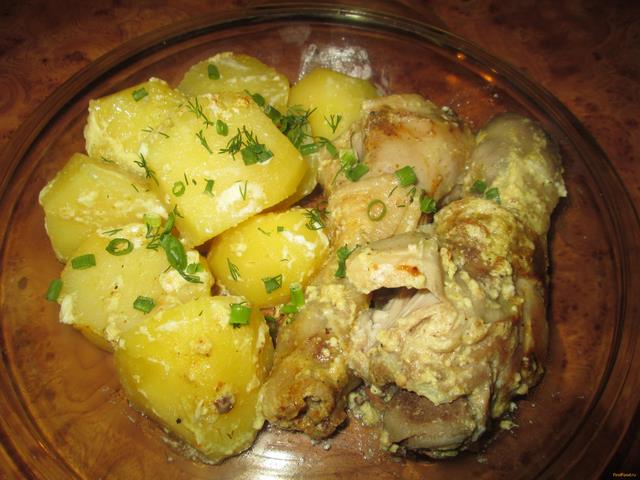 Курица с картофелем запеченные в кулинарном рукаве рецепт с фото 7-го шага 
