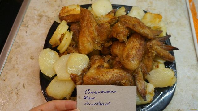 Куриные крылышки в глазури с печеным картофелем рецепт с фото 9-го шага 