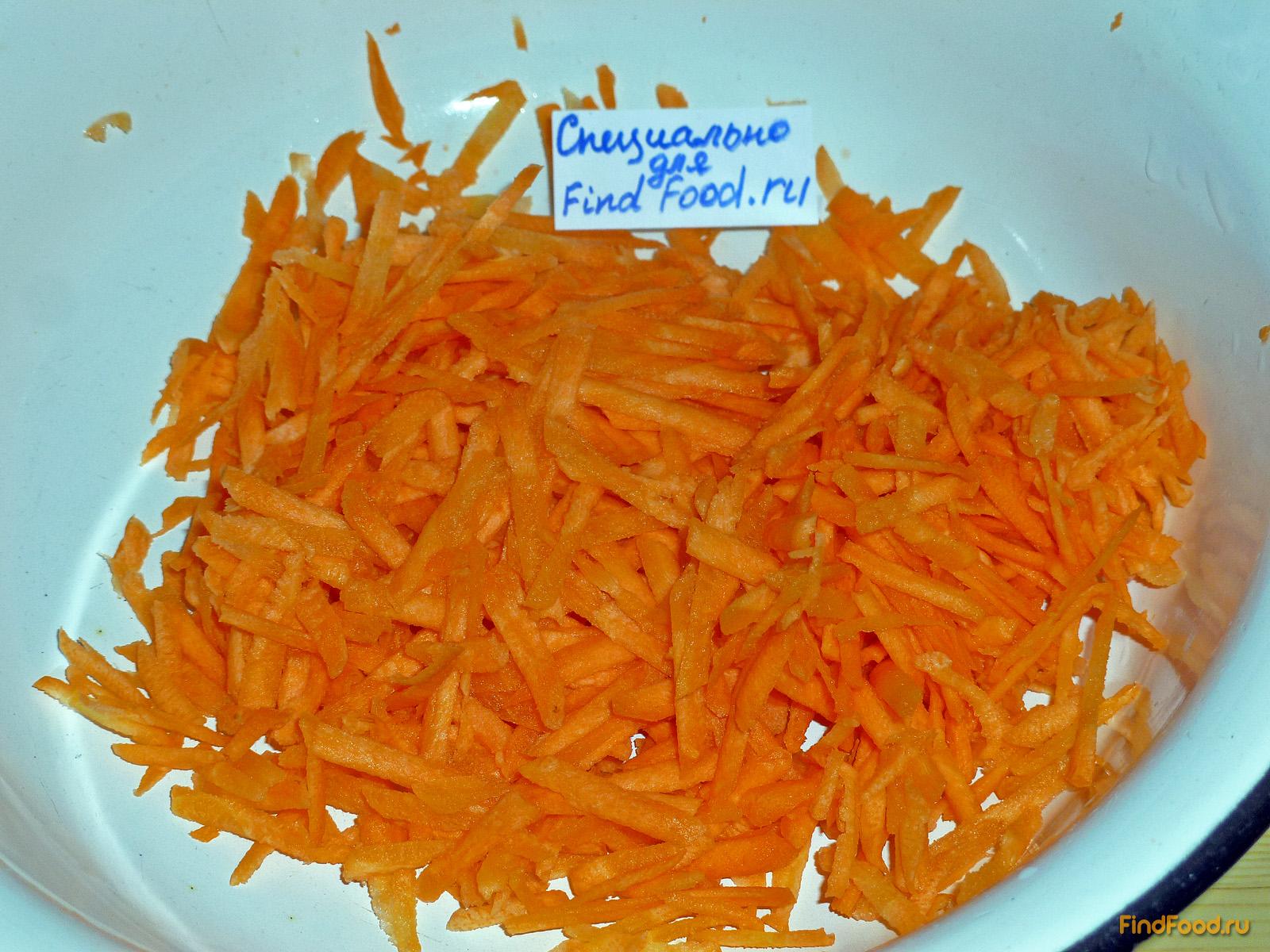 Блинный торт с грибами и морковью рецепт с фото 2-го шага 