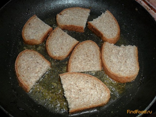 Соленые гренки с хлеба с отрубями рецепт с фото 3-го шага 