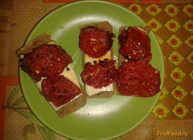 Бутерброды с жареными помидорами и сыром рецепт с фото 8-го шага 